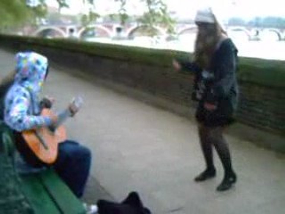 Batlle claquette//guitare