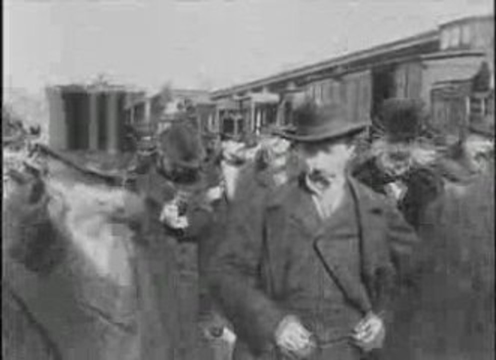 Les Frères Lumière - 1896 - Gare de La Ciotat