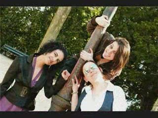 Aprem de foli avc anais,emy& lydie_0001