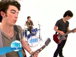 JONAS / Pizza Girl (Video Clip)