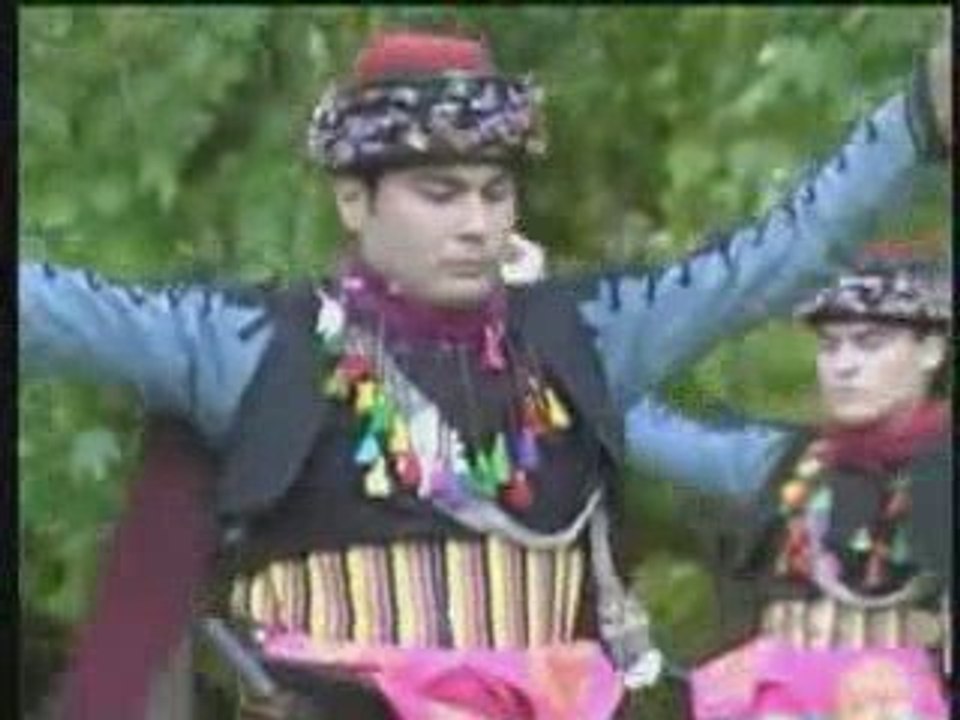 Zeybek Dance     ÇÖKERTME