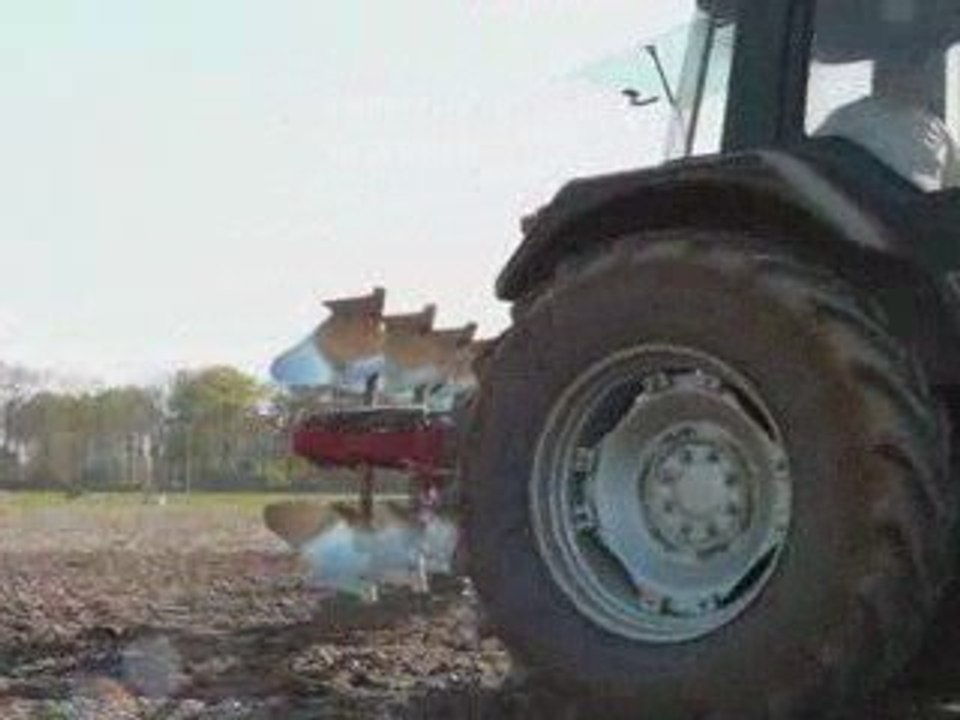 Labour avec Case 1455 XL