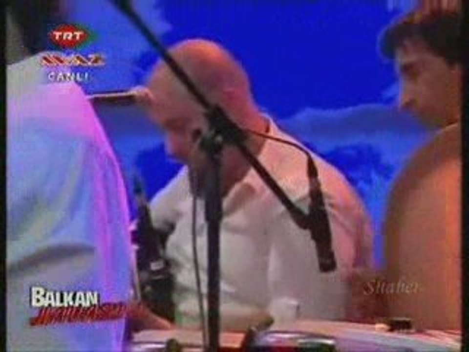 Grup Mecaz Debreli Hasan