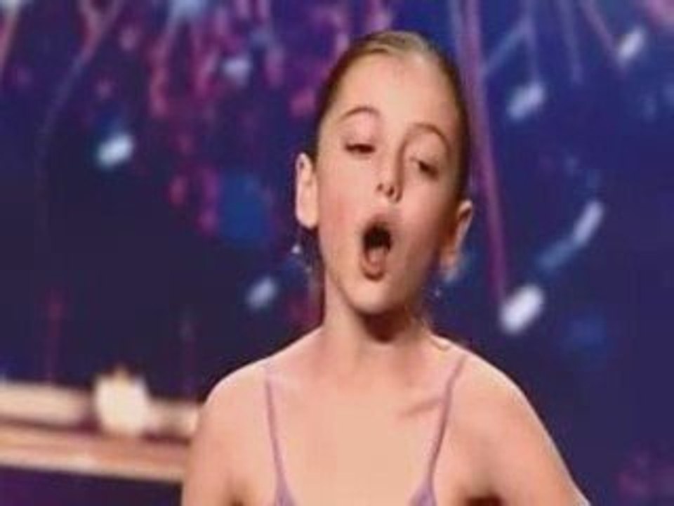 Hollie Steel - Episode 3 Britain's Got Talent