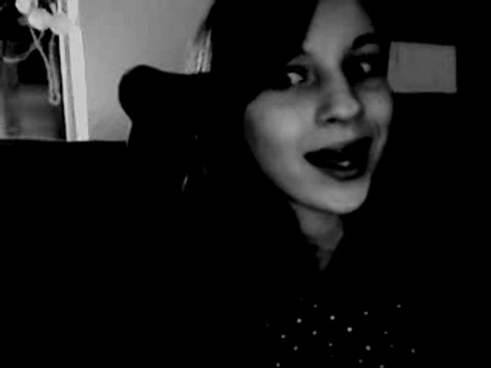 Horror Girl qui chante