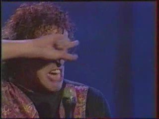 Michel Courtemanche - Le Micro