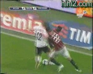 Kaka son 2 émé et le 3 pour milan ac-