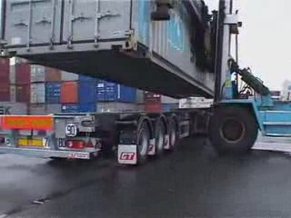 Le porte conteneurs Multiflex FRUEHAUF