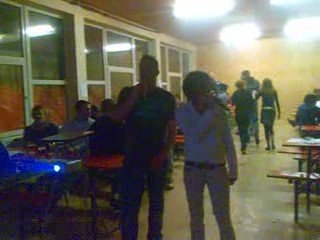 Moi et julie au karaoké