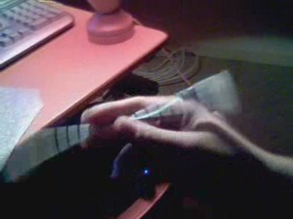 my first movie of penspinning (oxyde666)