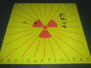 Kraftwerk - Radioactivity (F.Kevorkian 1991 remix)
