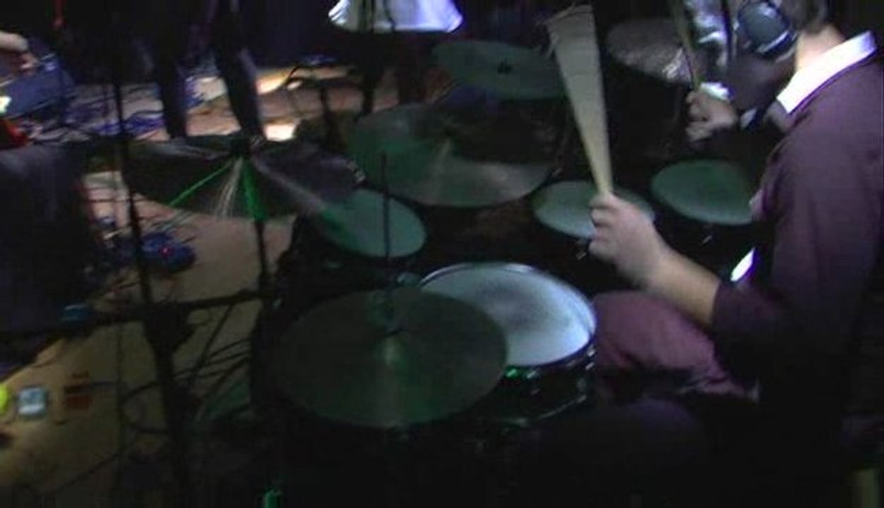 2L8 "Nameless Faces"