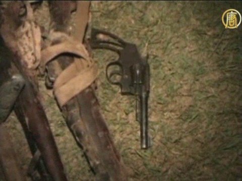 Полицейские подорвались на мине