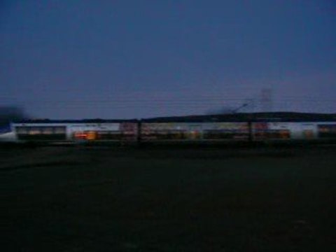 Rame AGC avec givre sur la caténaire