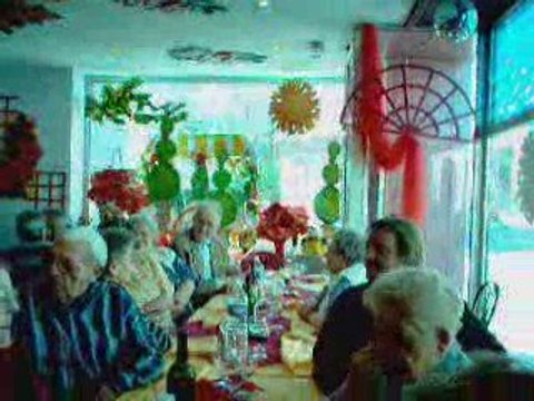 Repas entre amis au restaurant Le Lautrec à Landrecies