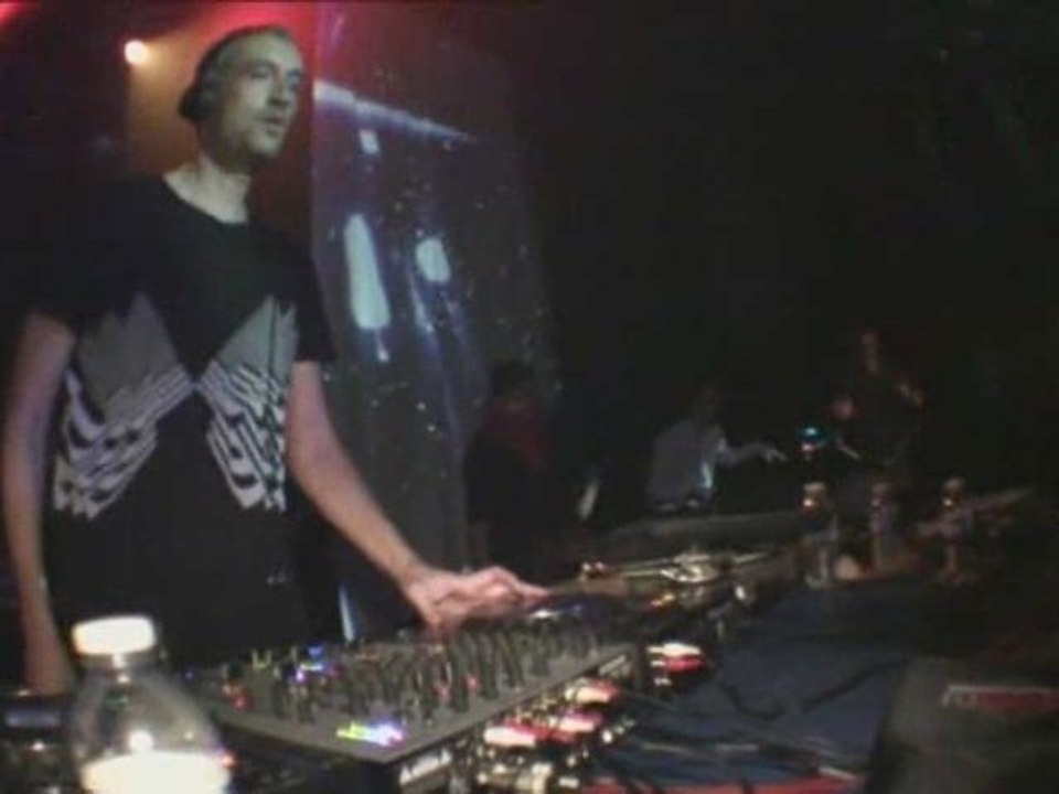 GET PHYSICAL / LOPAZZ dj T