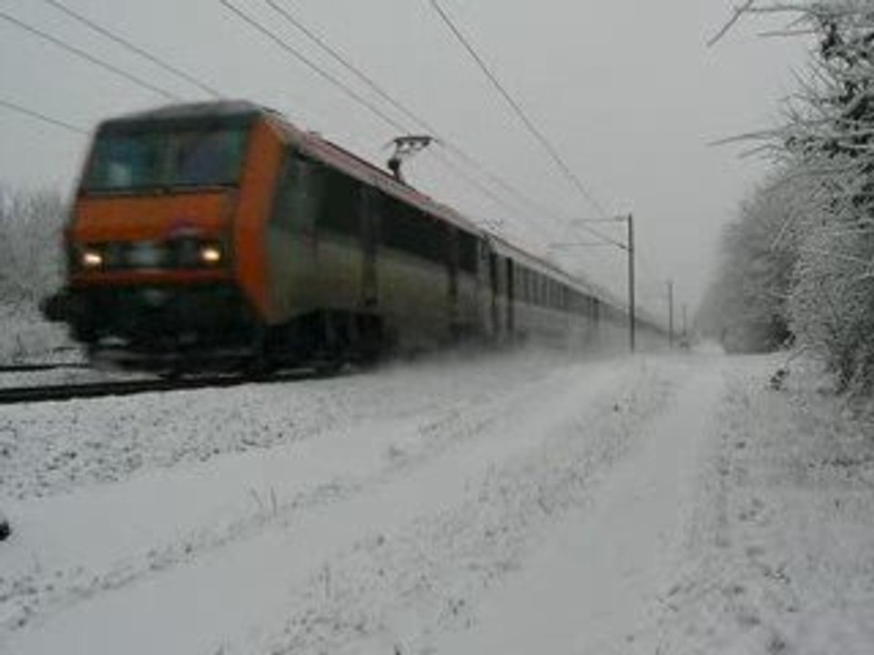 Un GL dans la neige