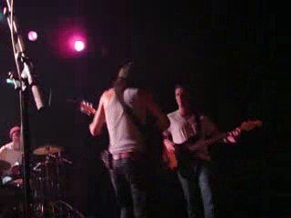 24.04.09 . Solo guitares JUSTIN NOZUKA