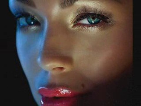 Φωτια με μια ματια - Γιαννης Βαρδης