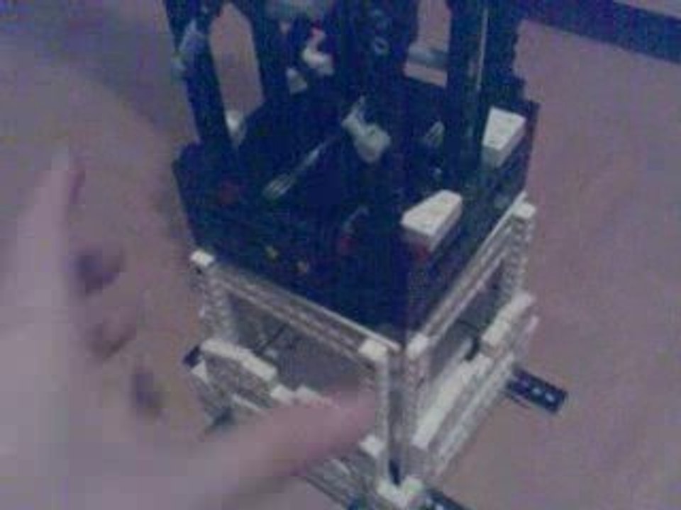 Bras Lego
