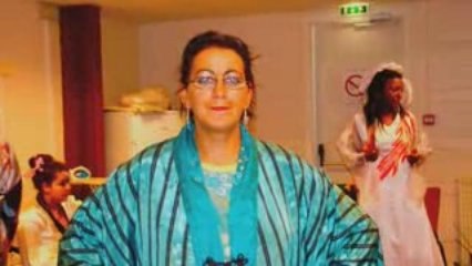 Défilé Mantes la Ville 11 nov 08 femmes de nos quartiers