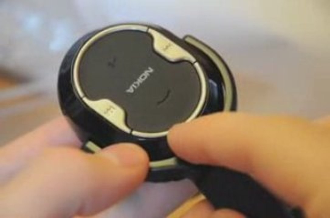 Review of bluetooth headset / Test casque bluetooth Nokia...