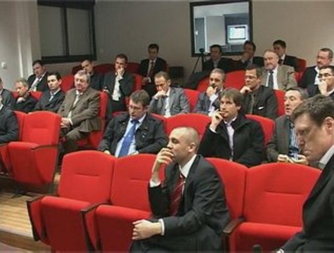 Muc 72 : conférence-débat Club 50