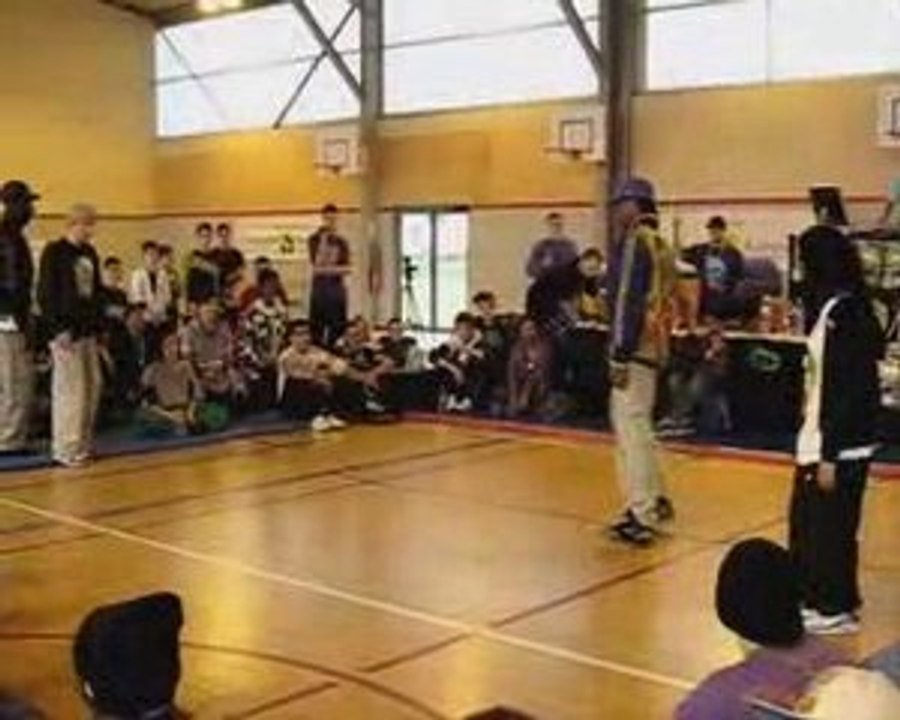 Amira & Jo Vs. Yann & Nty-B