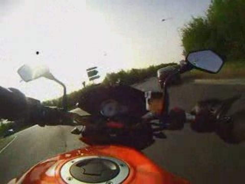 z 750 k8