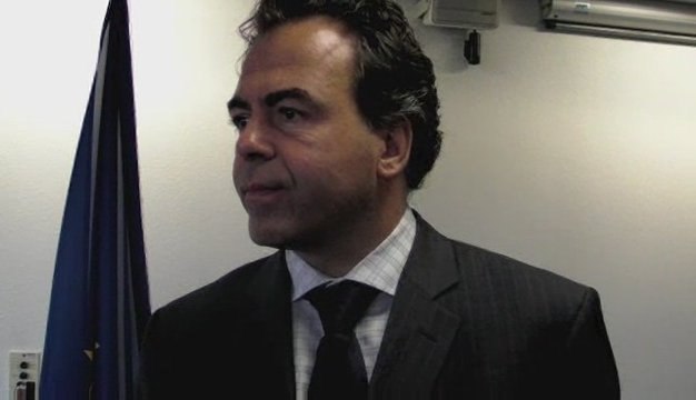 Luc Chatel visite l'entreprise Sophysa - Besançon