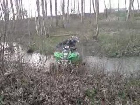 Petit tour de quad dans les bois 51