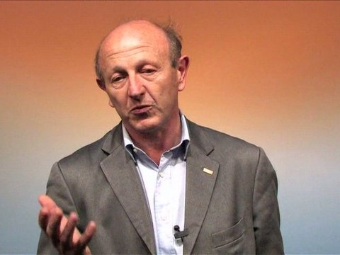 Jean-Luc Bennahmias: les antennes-relais