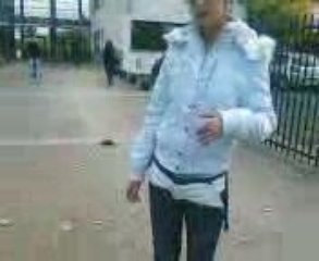Arrete de me filmer