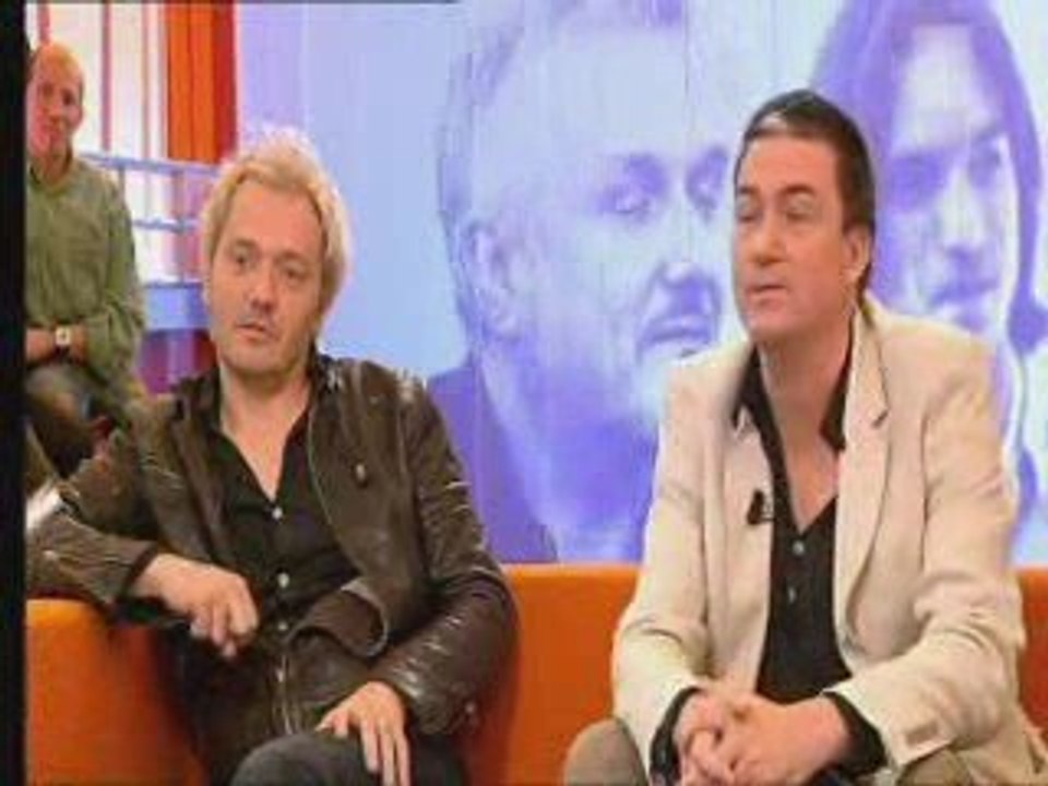 Le printemps des chiens errants - Patrick Lowie