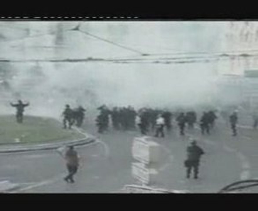 Hooligans and Thugs (bagarre football) part 2/4