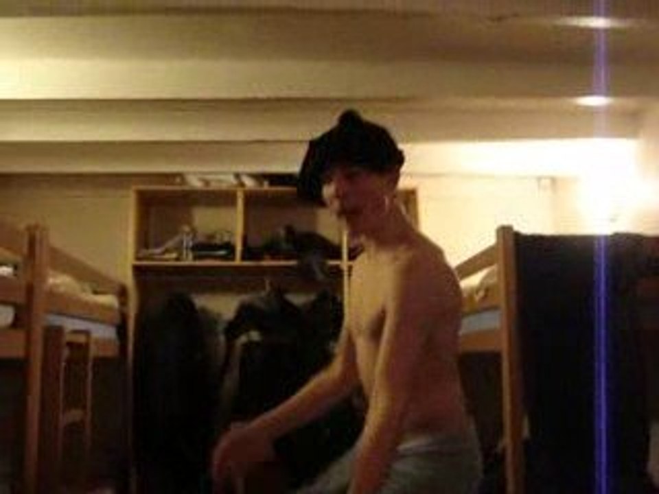 dany au sky en calecon