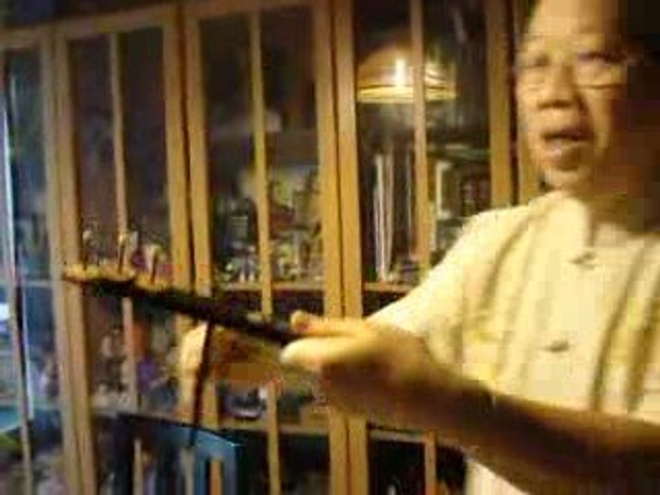 TRAN QUANG HAI 's explanation about the coin clappers