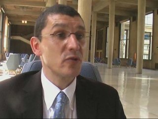 F.  Bolotny : "Foot : il faut investir dans les stades !"