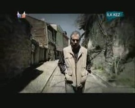 Fatih Kısaparmak - Kendi Kendime Yeni Video Klip 2009