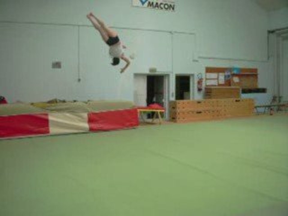 Gym2j