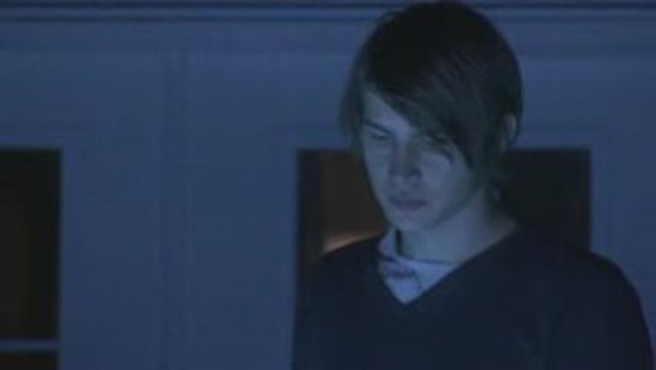 Durham.County.S01E02 scene 7