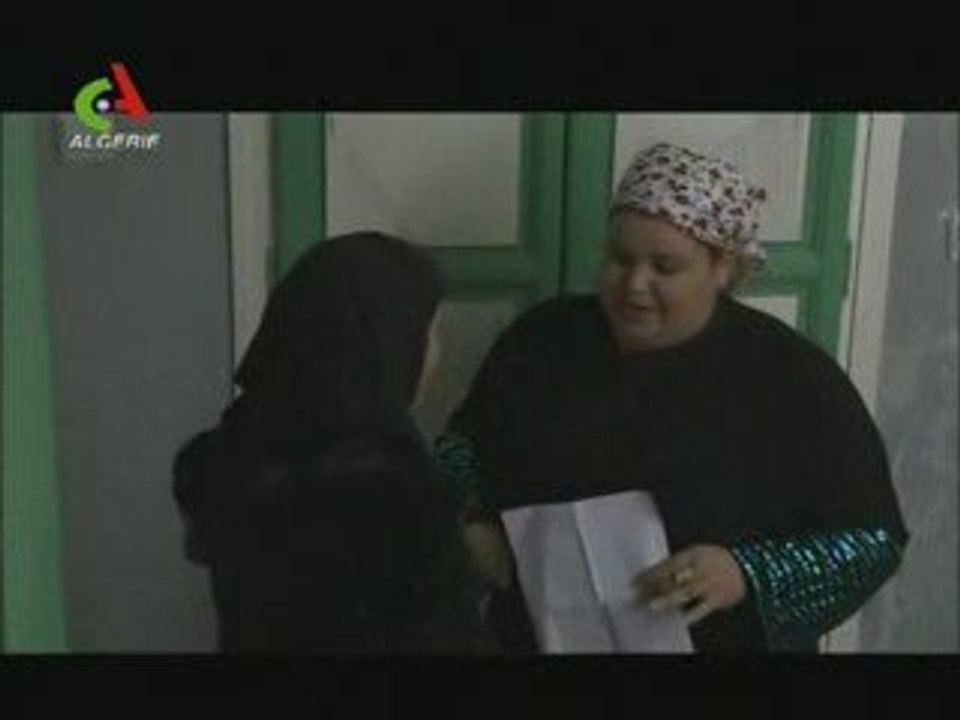 Hadj Lakhdar Moul Imarat III  2009   " Le Gaspillage  "  2/3