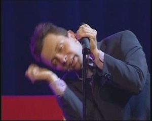 Yann lambiel imite stephane eicher-déjeuner en paix