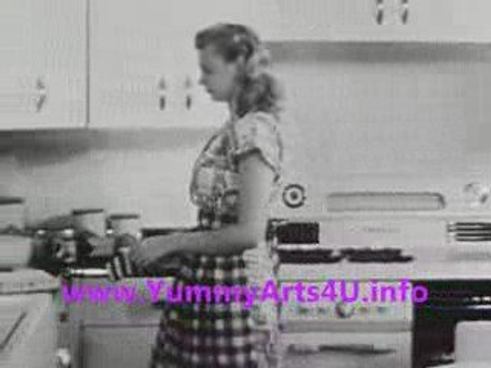 A Blonde Makes a Cake