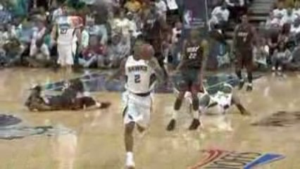 NBA D-Wade collides with Josh Smith and hits his head on the