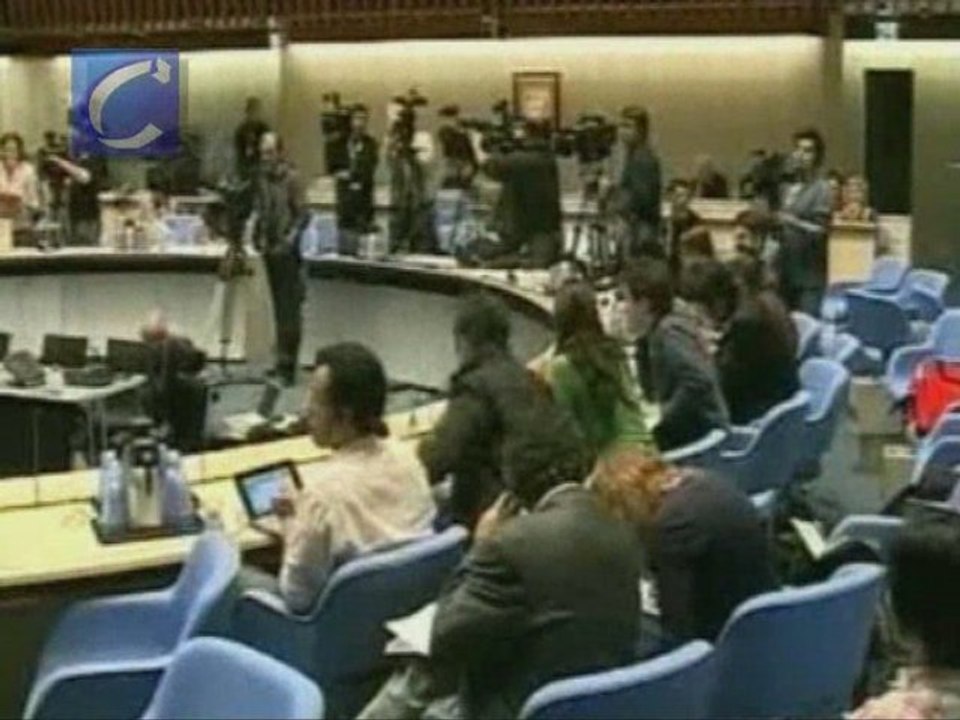 La OMS eleva el nivel de alerta por la gripe porcina a 5