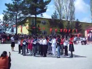 Onuncu Yıl Marşı Flüt Çalışması