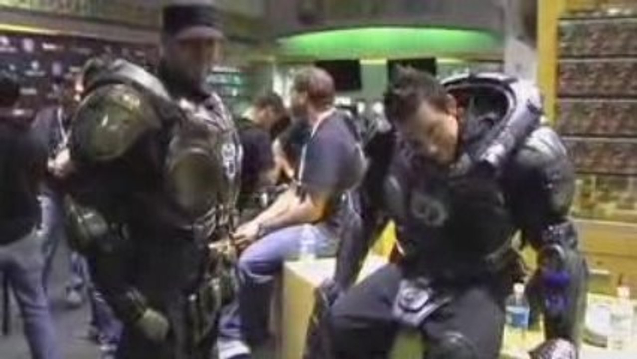 Gears of War 2 Premiere