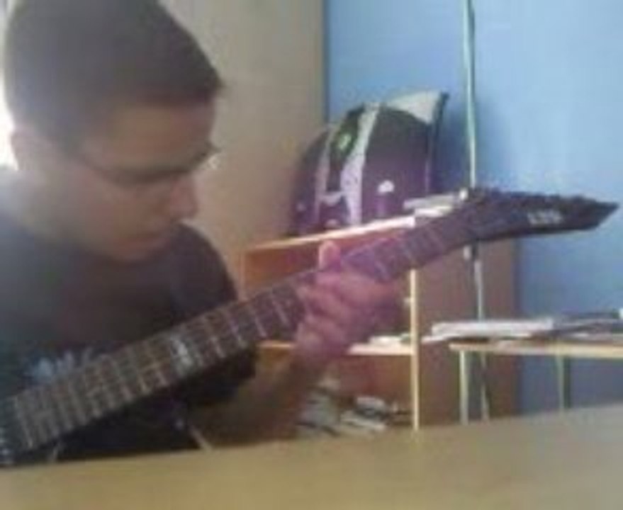 debutant a la guitare brave new world d'iron maiden