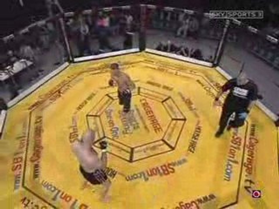 Zelg Galesic vs James Nicholl